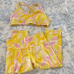 Ideology Yellow & Pink Marble-Print Sports Bra and Leggings Set